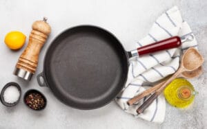 Myrkytön paistinpannu