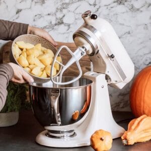 Paras yleiskone 2025 -artikkeli – käytössä testatut mallit vaivauksessa, vatkauksessa ja arjen kokkailussa